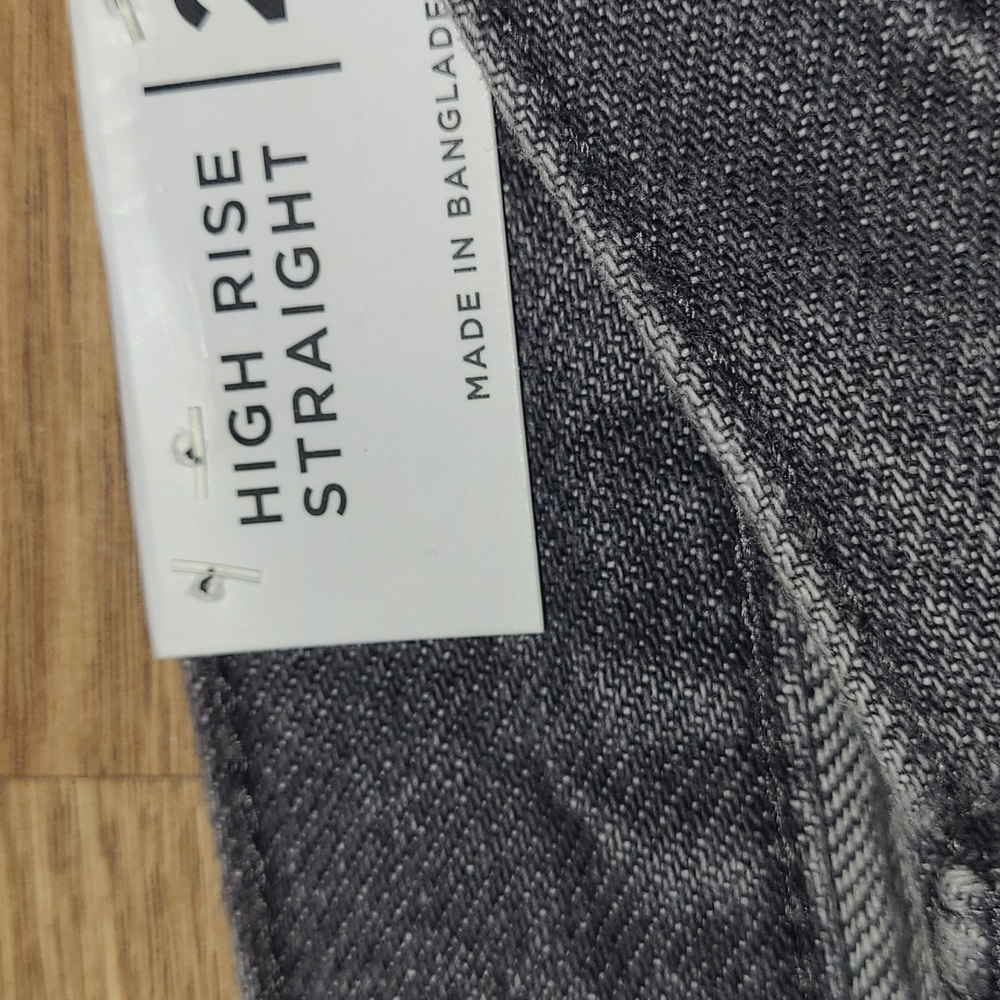 New PACSUN two tone ,high rise straight jeans sizes 26,27and 28 with 26 inseam - Picture 3 of 8
